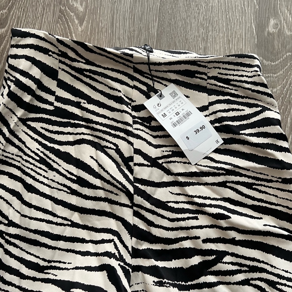 Zebra skirt